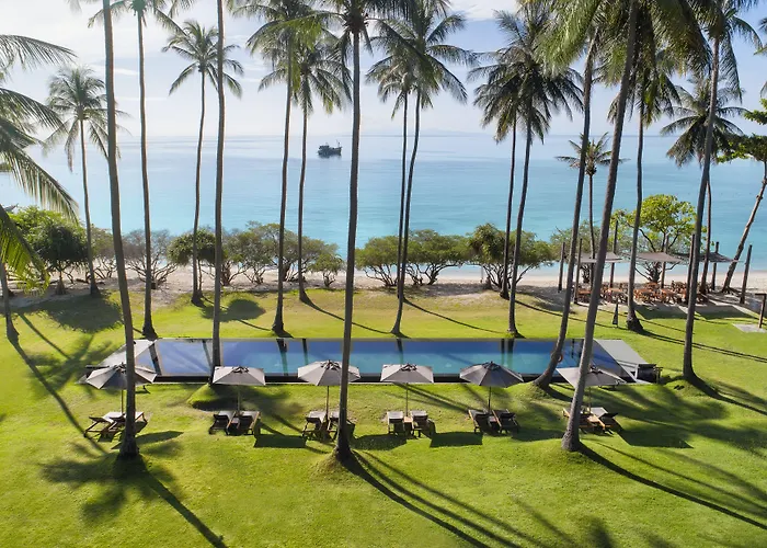 Haadtien Beach Resort